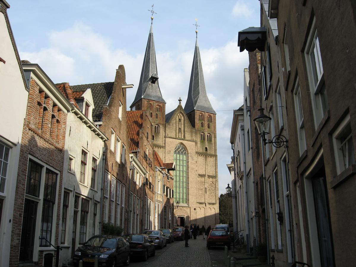 Postillion Hotel Deventer Esterno foto