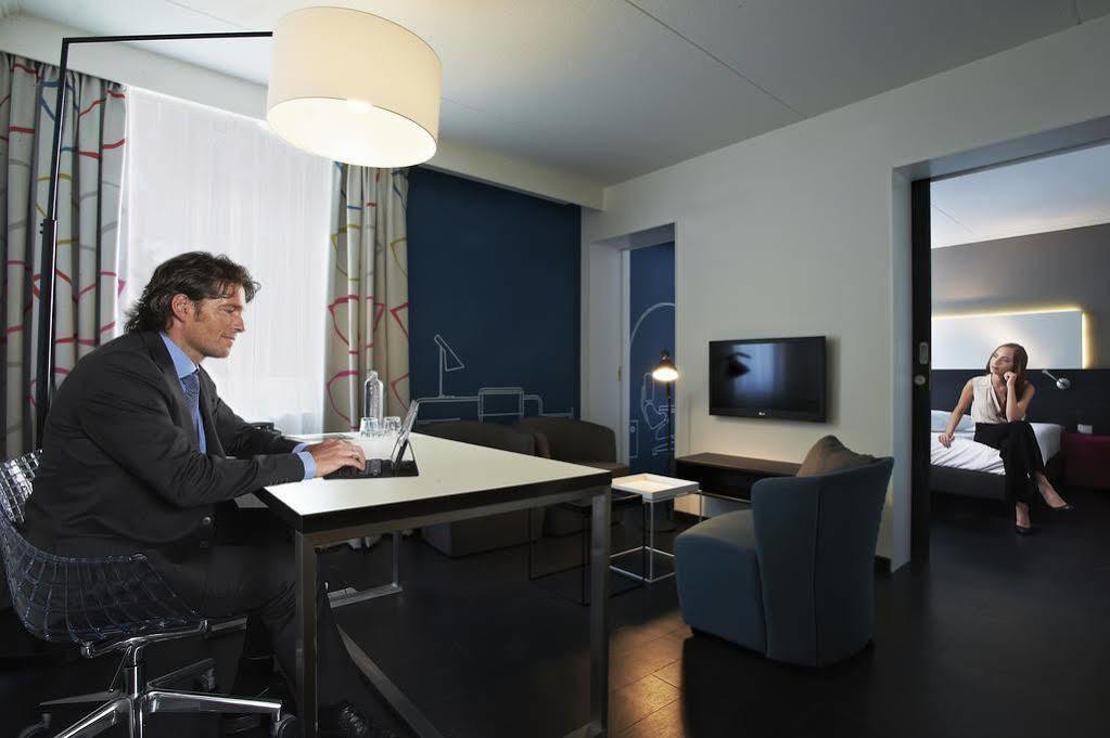 Postillion Hotel Deventer Esterno foto